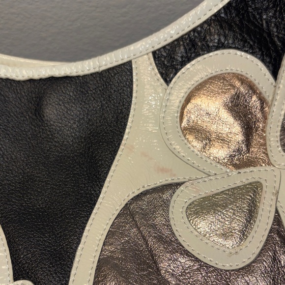 Sharif Black and White Floral Appliqué Shoulder Bag with Jewel Accents - Picture 6 of 12